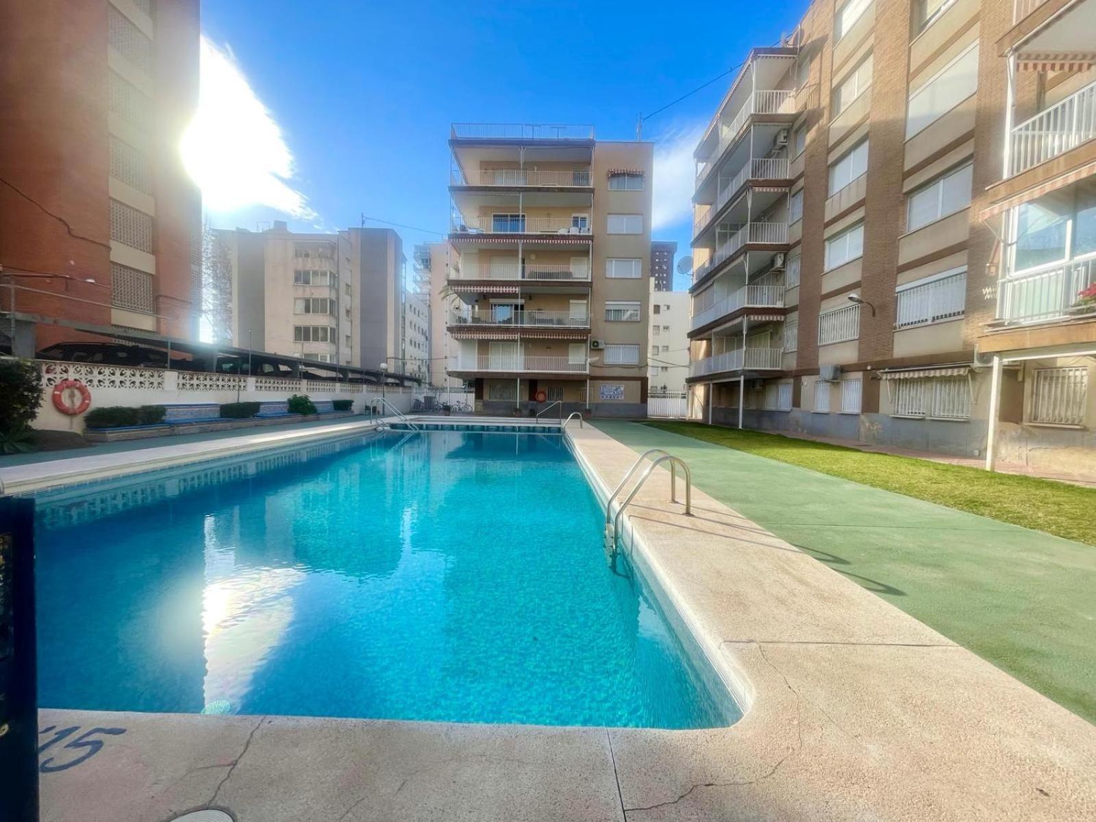 White House Nervion Apartament *